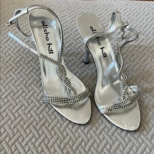 Alisha Hill Glamorous Silver Rhinestone Heels
